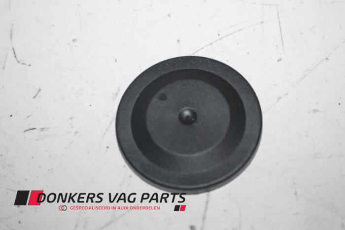 Begagnade Diverse Audi RS 4 Avant (B9) 2.9 V6 TFSI 24V Pris € 2,00 Inklusive moms erbjuds av Donkers VAG Parts