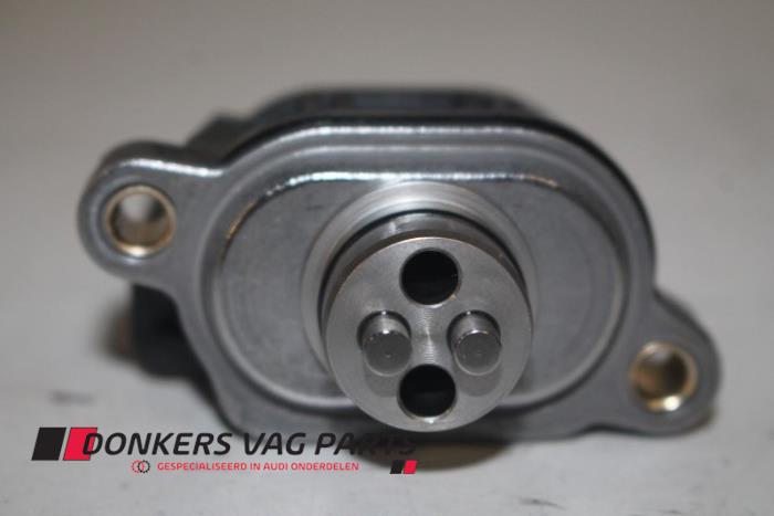 Begagnade Kamaxelsensor Audi RS 4 Avant (B9) 2.9 V6 TFSI 24V Pris € 30,00 Inklusive moms erbjuds av Donkers VAG Parts