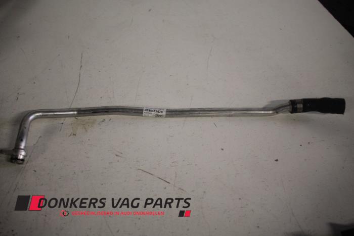 Begagnade Vattenrör Audi RS 6 Avant (C7) 4.0 V8 TFSI Performance 32V Pris € 20,00 Inklusive moms erbjuds av Donkers VAG Parts