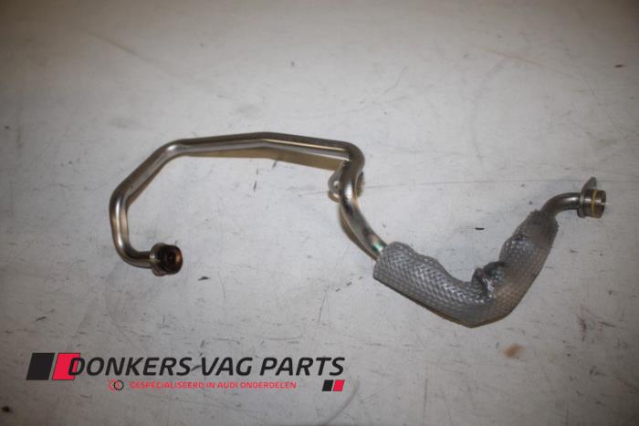 Begagnade Vattenrör Audi RS 6 Avant (C7) 4.0 V8 TFSI Performance 32V Pris € 20,00 Inklusive moms erbjuds av Donkers VAG Parts
