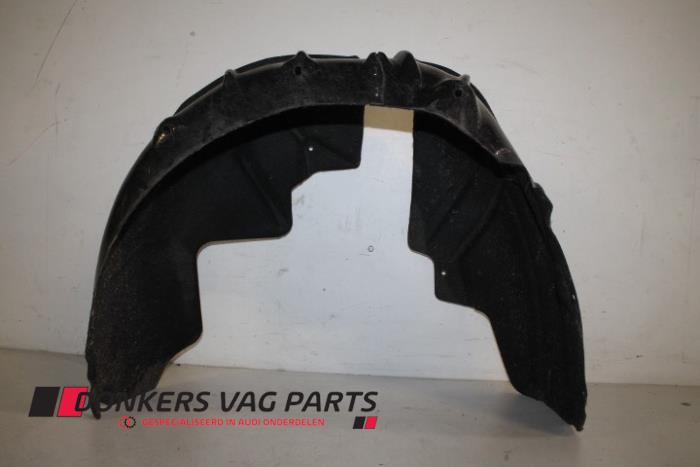 Używane Nadkole Audi S3 Limousine (8VM/8VS) 2.0 TFSI 16V Cena € 35,00 Procedura marży oferowane przez Donkers VAG Parts
