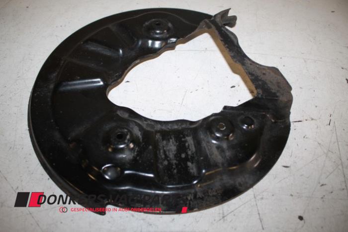 Wheel hub spindle – 5Q0615611