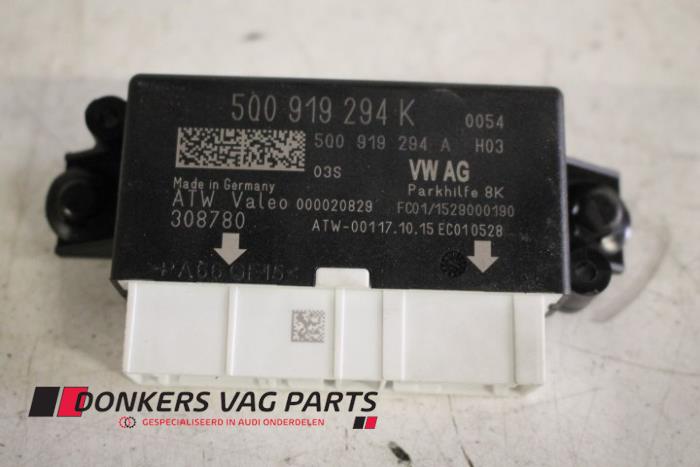 Usados Módulo PDC Audi S3 Limousine (8VM/8VS) 2.0 TFSI 16V Precio € 75,00 Norma de margen ofrecido por Donkers VAG Parts