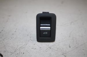 Used Tailgate switch Audi A5 Price € 12,00 Margin scheme offered by Autoparts Veghel