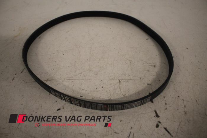 Usados Correa múltiple Audi S7 Sportback (4GA/4GF) 4.0 V8 TFSI Precio € 14,99 IVA incluido ofrecido por Donkers VAG Parts