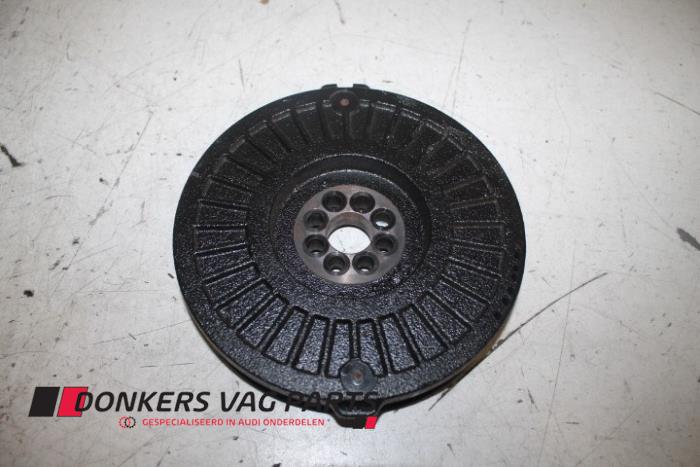 Używane Tlumik drgan Audi Rózne Cena € 175,00 Procedura marży oferowane przez Donkers VAG Parts