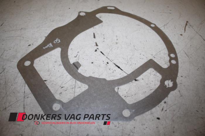 Usados Tabique intermedio Audi Diversos Precio € 15,00 Norma de margen ofrecido por Donkers VAG Parts