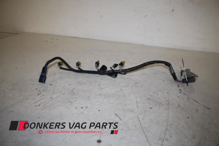 Używane Kabel (rózne) Audi Rózne Cena € 50,00 Procedura marży oferowane przez Donkers VAG Parts