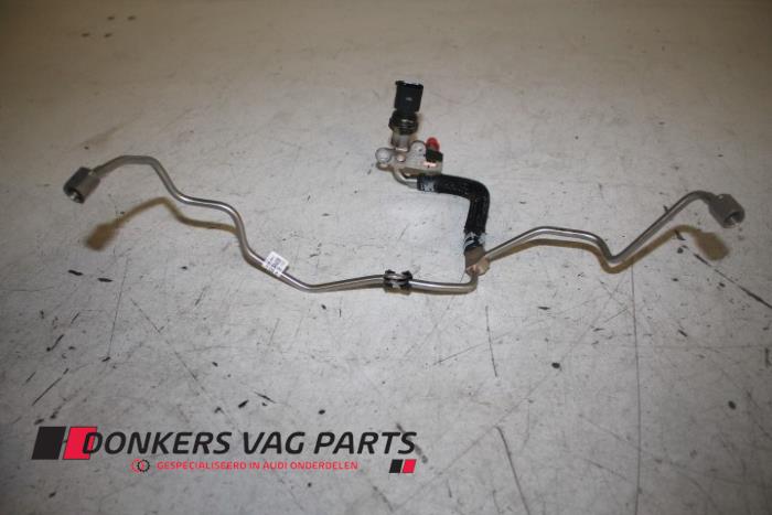 Usagé Conduit de carburant Audi Divers Prix € 100,00 Règlement à la marge proposé par Donkers VAG Parts