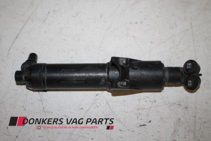 Używane Spryskiwacz reflektorów Audi S4 Avant (B9) 3.0 TFSI V6 24V Cena € 50,00 Procedura marży oferowane przez Donkers VAG Parts