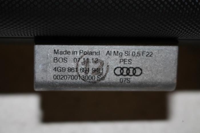 Gepäcknetz van een Audi S6 Avant (C7) 4.0 V8 TFSI 2012