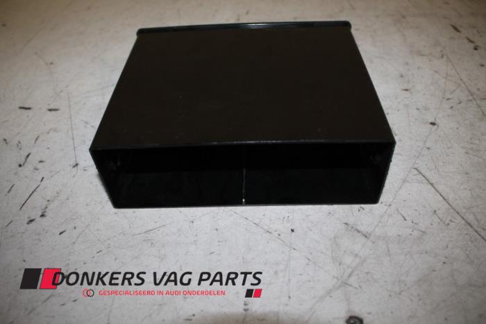 Begagnade Stöd (diverse) Audi A8 Pris € 3,00 Marginaltabell erbjuds av Donkers VAG Parts