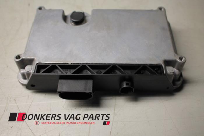 Używane Modul kamery Audi S8 (D4) 4.0 V8 TFSI 32V Cena € 275,01 Z VAT oferowane przez Donkers VAG Parts