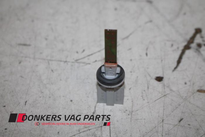 Używane Termometr Audi S8 (D4) 4.0 V8 TFSI 32V Cena € 9,99 Z VAT oferowane przez Donkers VAG Parts