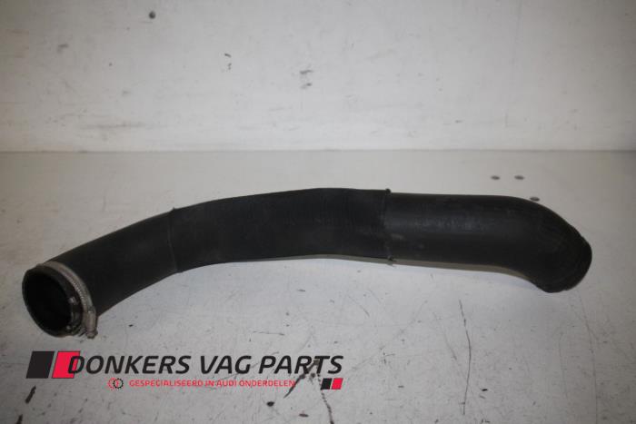 Gebrauchte Intercooler Schlauch Audi Q7 (4MB/4MG) 2.0 40 TFSI 16V Preis € 40,00 Mit Mehrwertsteuer angeboten von Donkers VAG Parts