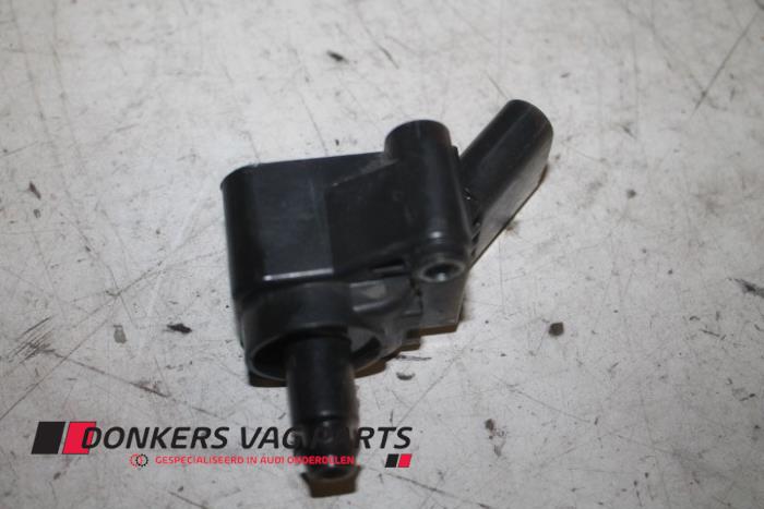 Usagé Bobine Audi Q7 (4MB/4MG) 2.0 40 TFSI 16V Prix € 9,99 Prix TTC proposé par Donkers VAG Parts
