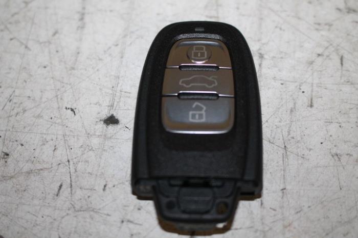Audi A4 Schlüssel Vorrat