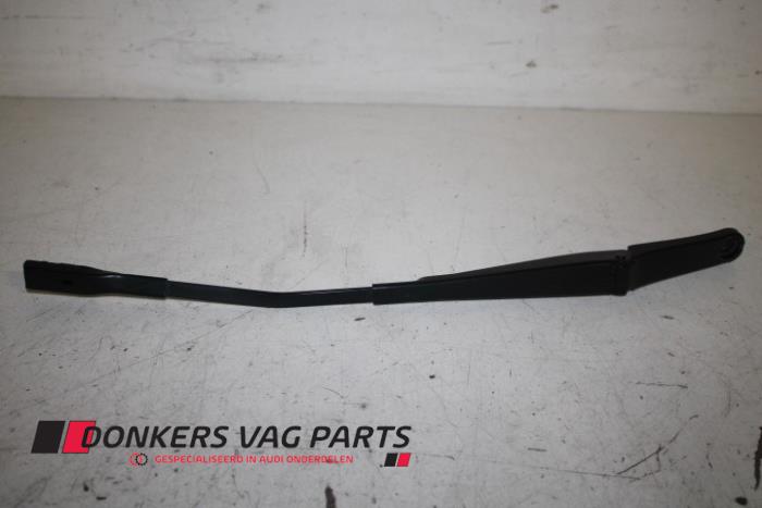 Windshield wiper blade