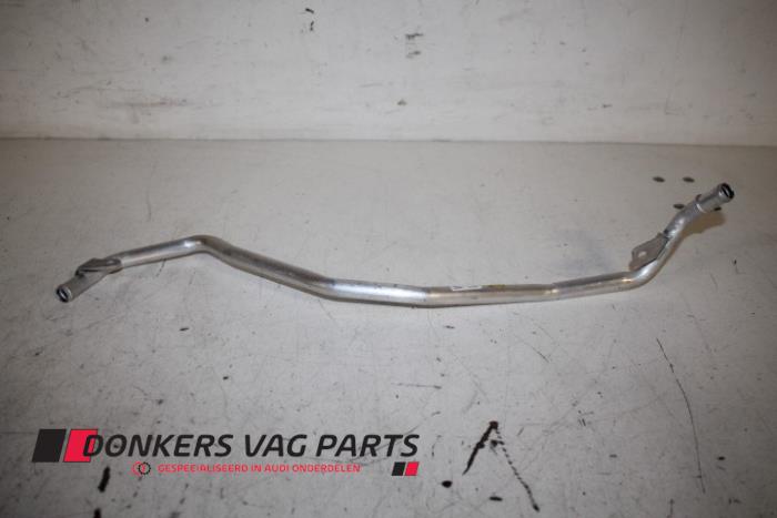 Begagnade Vattenrör Audi S4 Avant (B9) 3.0 TFSI V6 24V Pris € 14,99 Inklusive moms erbjuds av Donkers VAG Parts
