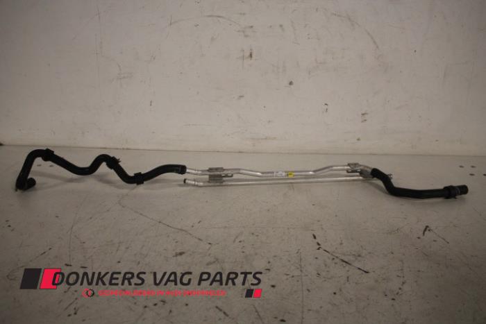 Begagnade Vattenrör Audi S4 Avant (B9) 3.0 TFSI V6 24V Pris € 14,99 Inklusive moms erbjuds av Donkers VAG Parts