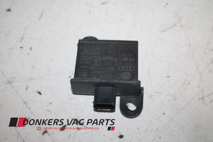 Begagnade Däcktryckssensor Audi RS7 Sportback (4GA/4GF) Pris € 34,99 Inklusive moms erbjuds av Donkers VAG Parts