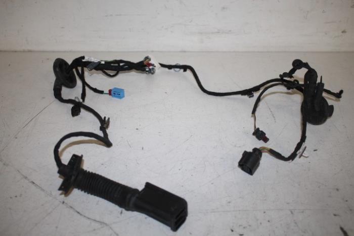 Wiring harness from a Audi Q7 2016