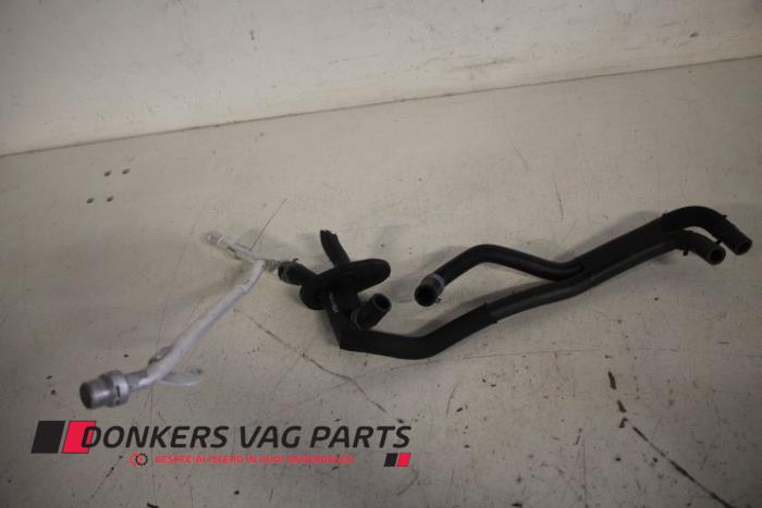 Begagnade Vattenrör Audi A7 Sportback (4GA/4GF) 3.0 TDI V6 24V Quattro Pris € 25,00 Inklusive moms erbjuds av Donkers VAG Parts