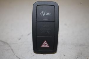 Usados Interruptor (varios) Audi S1 Precio € 25,00 Norma de margen ofrecido por Autoparts Veghel