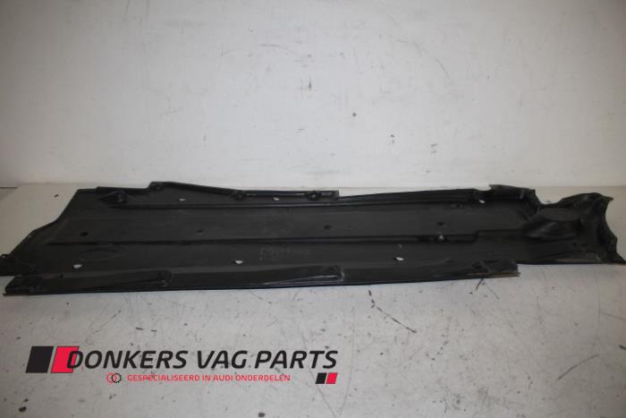 Begagnade Hasplåt Audi A6 Pris € 40,00 Marginaltabell erbjuds av Donkers VAG Parts