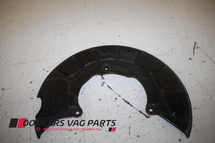 Wheel hub spindle knuckle
