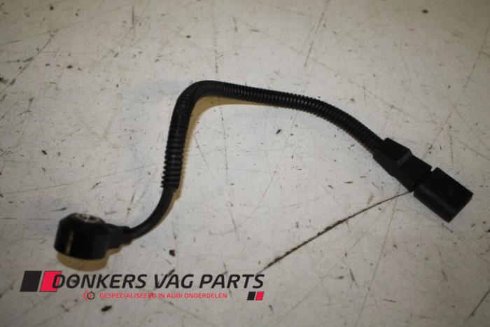 Begagnade Knackningssensor Audi S8 (D3) 5.2 V10 40V Pris € 15,00 Marginaltabell erbjuds av Donkers VAG Parts