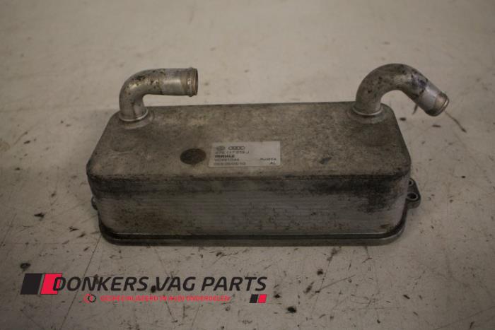 Gebrauchte Ölkühler Audi S8 (D3) 5.2 V10 40V Preis € 125,00 Margenregelung angeboten von Donkers VAG Parts