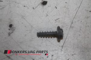 Sonstige van een Audi S8 (D3) 5.2 V10 40V 2009
