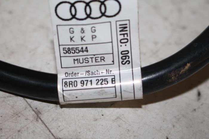Cable (miscellaneous) from a Audi Q5