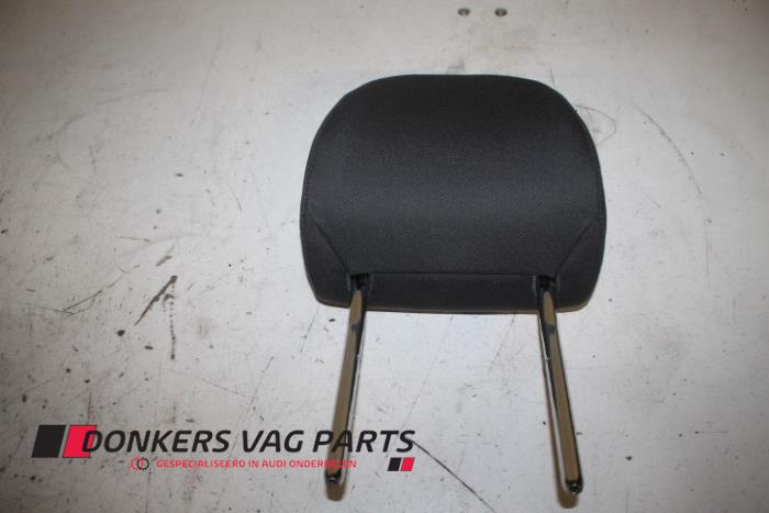 Używane Zaglówek Audi A5 Cabrio (8F7) 3.0 TDI V6 24V Quattro Cena € 30,00 Z VAT oferowane przez Donkers VAG Parts