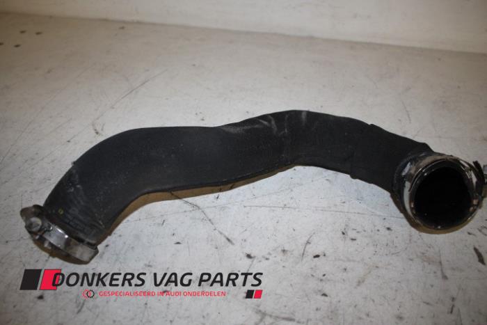 Gebrauchte Intercooler Schlauch Audi Q5 (8RB) 2.0 TDI 16V Quattro Preis € 50,00 Mit Mehrwertsteuer angeboten von Donkers VAG Parts