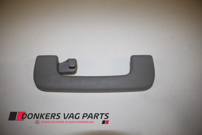 Begagnade Handtag Audi A4 Pris € 2,00 Marginaltabell erbjuds av Donkers VAG Parts
