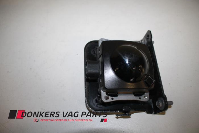 Begagnade Radarsensor Audi A6 Avant (C6) Pris € 1.512,00 Marginaltabell erbjuds av Donkers VAG Parts