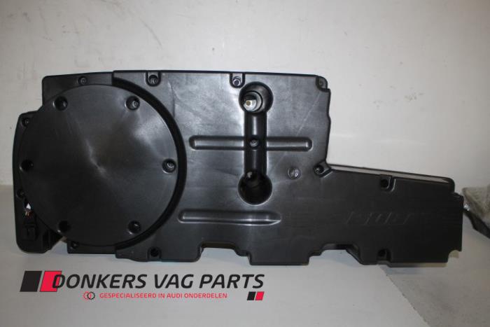 Używane Subwoofer Audi SQ7 (4MB/4MG) 4.0 TDI V8 32V Cena € 100,01 Z VAT oferowane przez Donkers VAG Parts