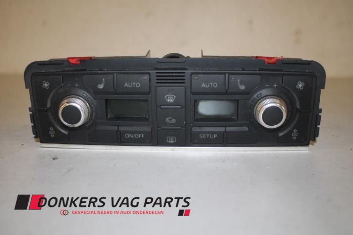 Używane Panel climatronic Audi A8 (D3) 4.2 TDI V8 32V Lang Quattro Cena € 50,00 Procedura marży oferowane przez Donkers VAG Parts