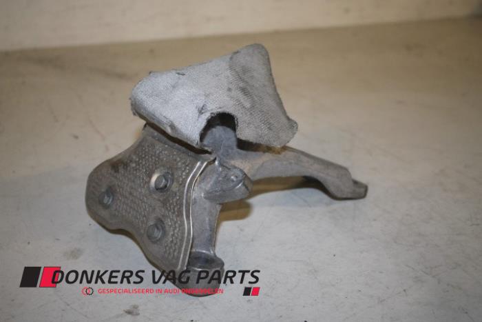 Used Engine mount Audi A7 Sportback (4GA/4GF) 3.0 TDI V6 24V Quattro Price € 20,00 Margin scheme offered by Donkers VAG Parts