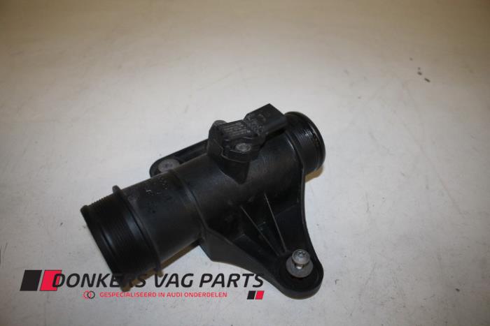 Usagé Tube intercooler Audi A7 Sportback (4GA/4GF) 3.0 TDI V6 24V Quattro Prix € 60,00 Règlement à la marge proposé par Donkers VAG Parts