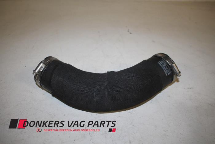 Usagé Tuyau intercooler Audi A7 Sportback (4GA/4GF) 3.0 TDI V6 24V Quattro Prix € 50,00 Règlement à la marge proposé par Donkers VAG Parts