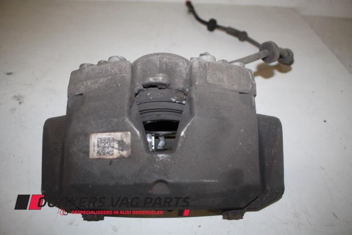 Gebrauchte Bremszange rechts vorne Audi A7 Sportback (4GA/4GF) 3.0 TDI V6 24V Quattro Preis € 50,00 Margenregelung angeboten von Donkers VAG Parts