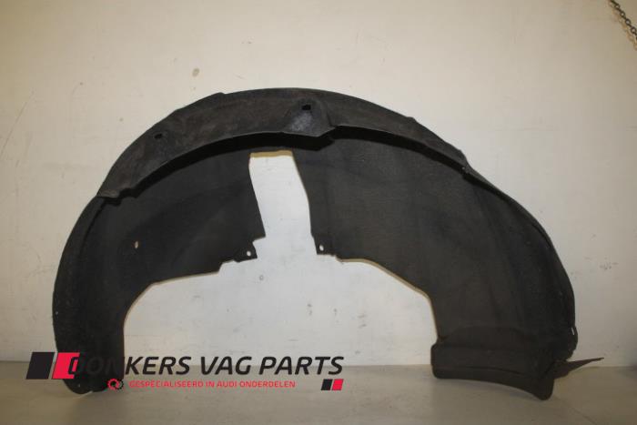 Używane Nadkole Audi Q5 (8RB) 2.0 TFSI 16V Quattro Cena € 30,00 Procedura marży oferowane przez Donkers VAG Parts