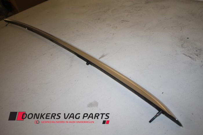 Roof bar rail