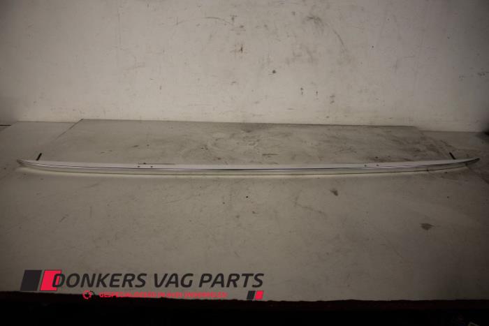 Roof bar rail