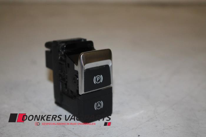Usagé Commutateur frein à main Audi A6 (C7) 3.0 TDI V6 24V BiTurbo Quattro Prix € 8,00 Règlement à la marge proposé par Donkers VAG Parts