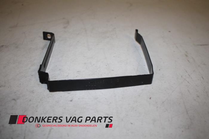 Begagnade Diverse Audi Q7 (4MB/4MG) 3.0 TDI V6 24V Pris € 5,00 Marginaltabell erbjuds av Donkers VAG Parts