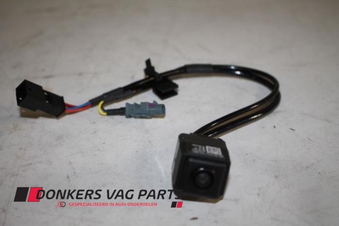 Begagnade Backkamera Audi Q7 (4MB/4MG) 3.0 TFSI V6 24V Pris € 250,01 Inklusive moms erbjuds av Donkers VAG Parts